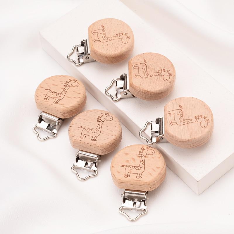 Attache Tétine Macramé Personnalisable en Bois