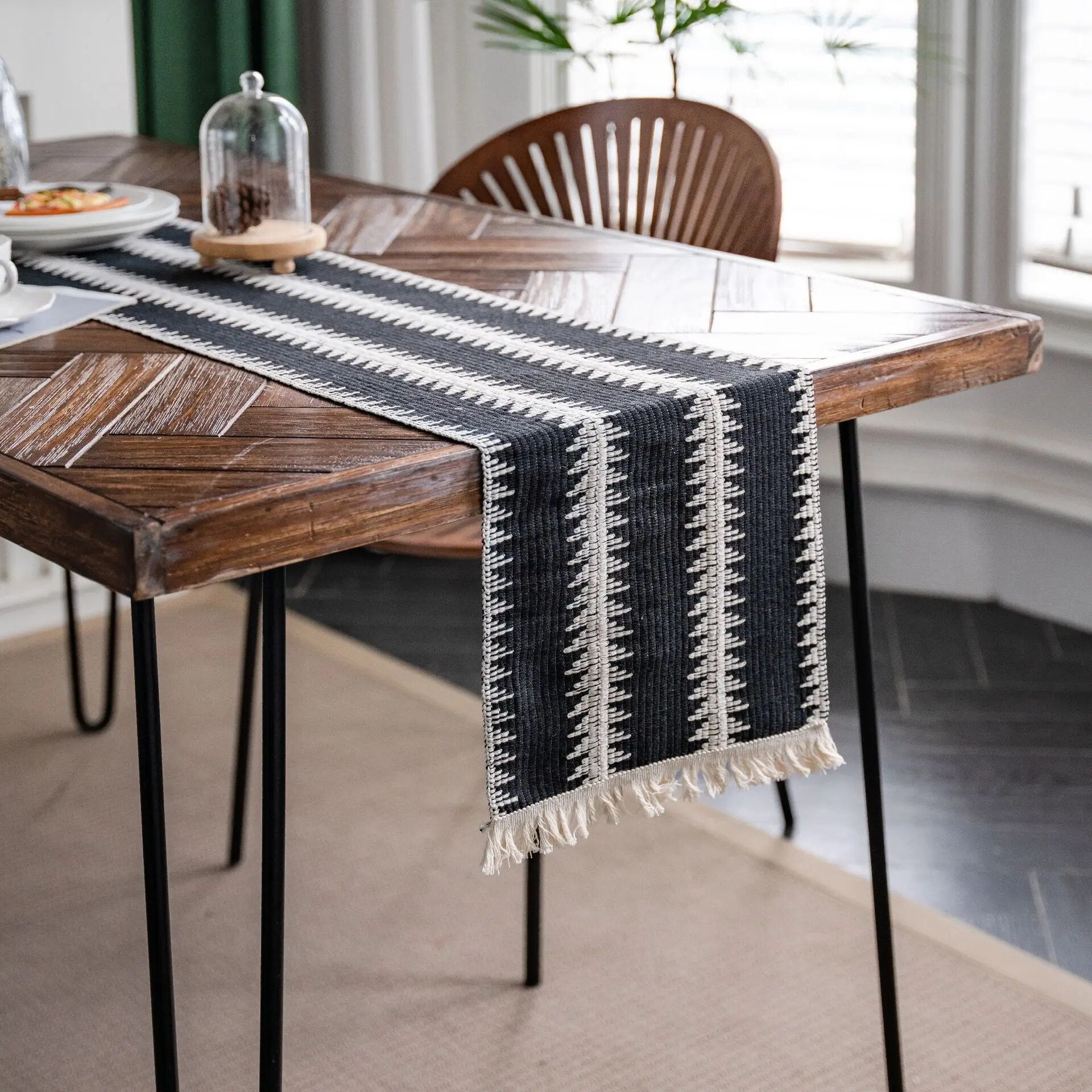 Chemin de Table Boho Chic en Macramé