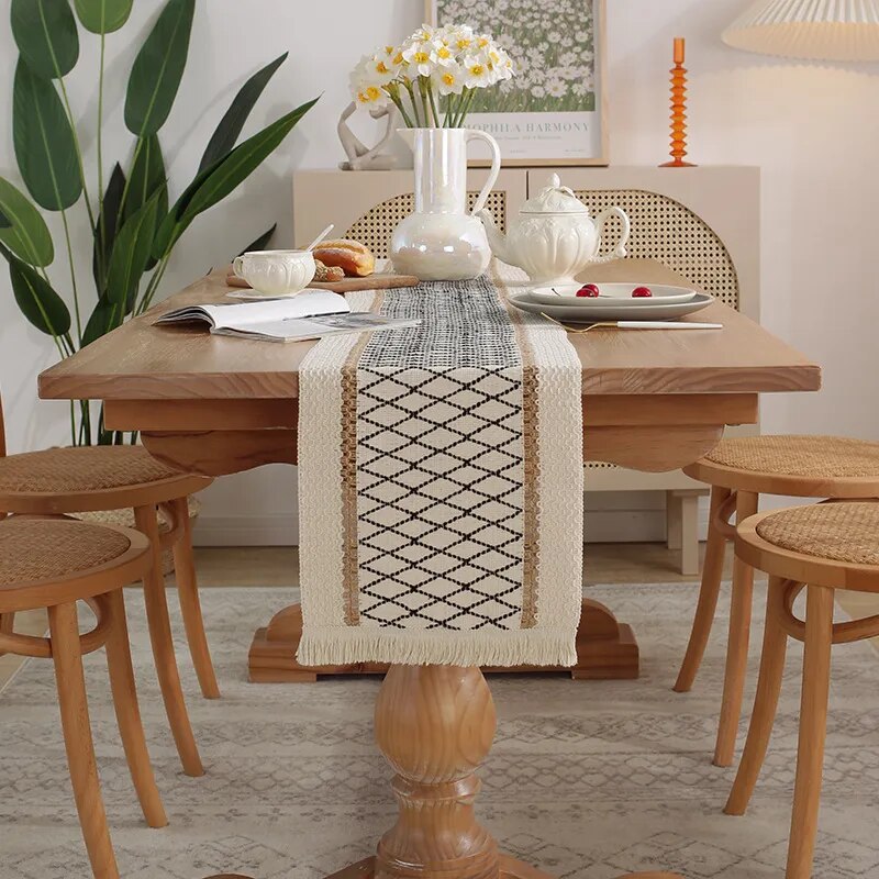 Chemin de Table Macramé Motif Croisé Géométrique