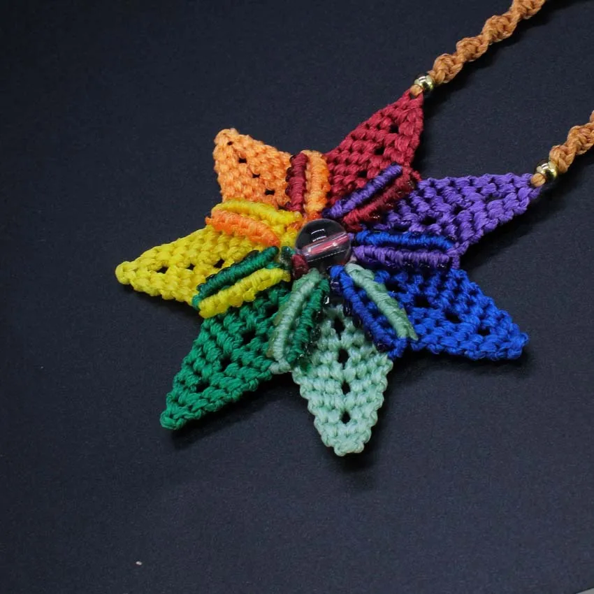 Collier Macramé Multicolore Etoile