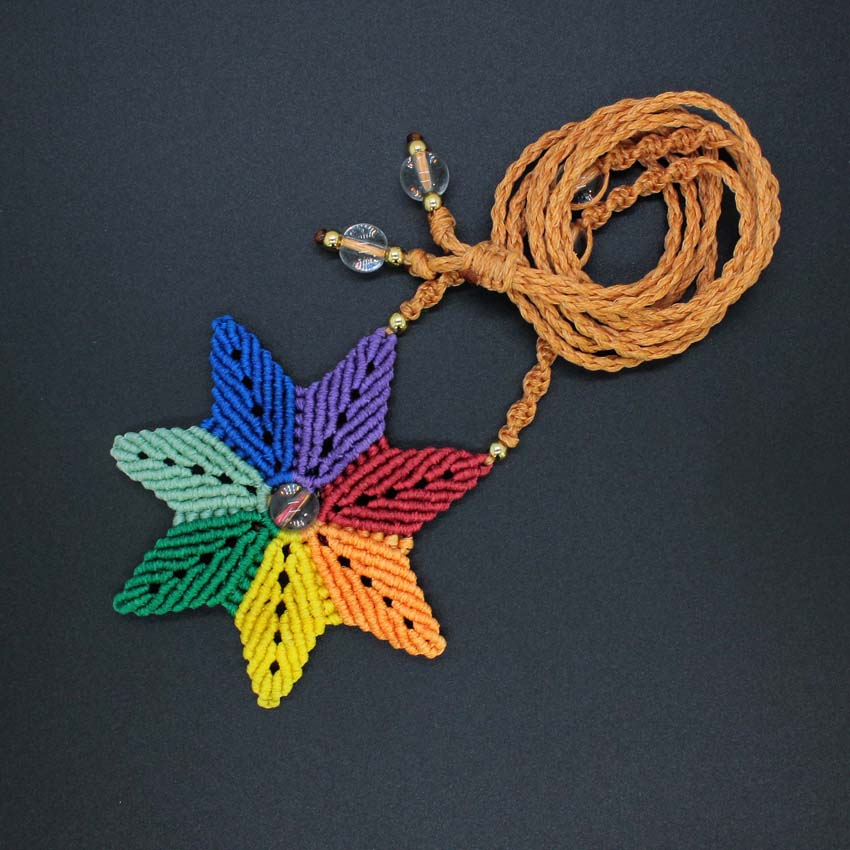 Collier Macramé Multicolore Etoile