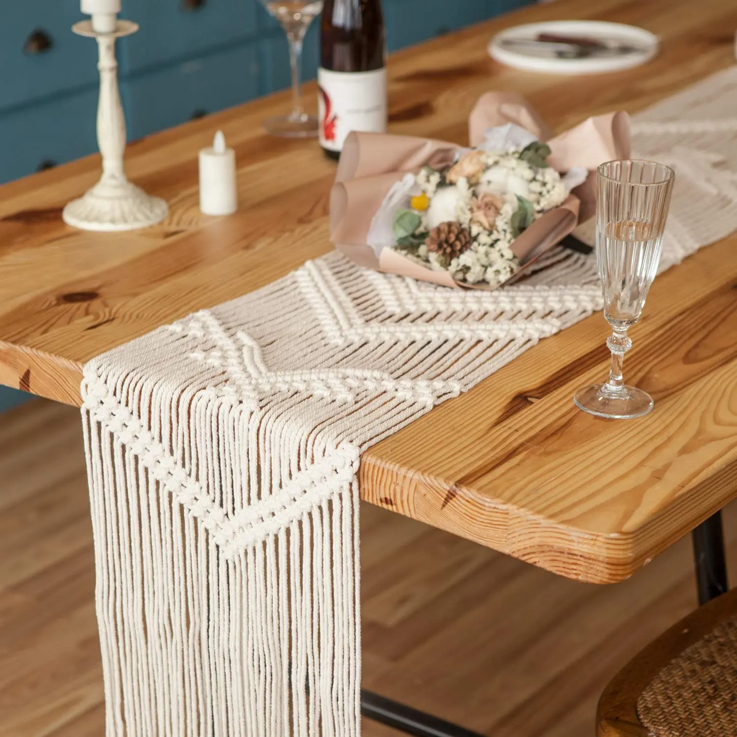 Grand Chemin de Table Macramé Bleu