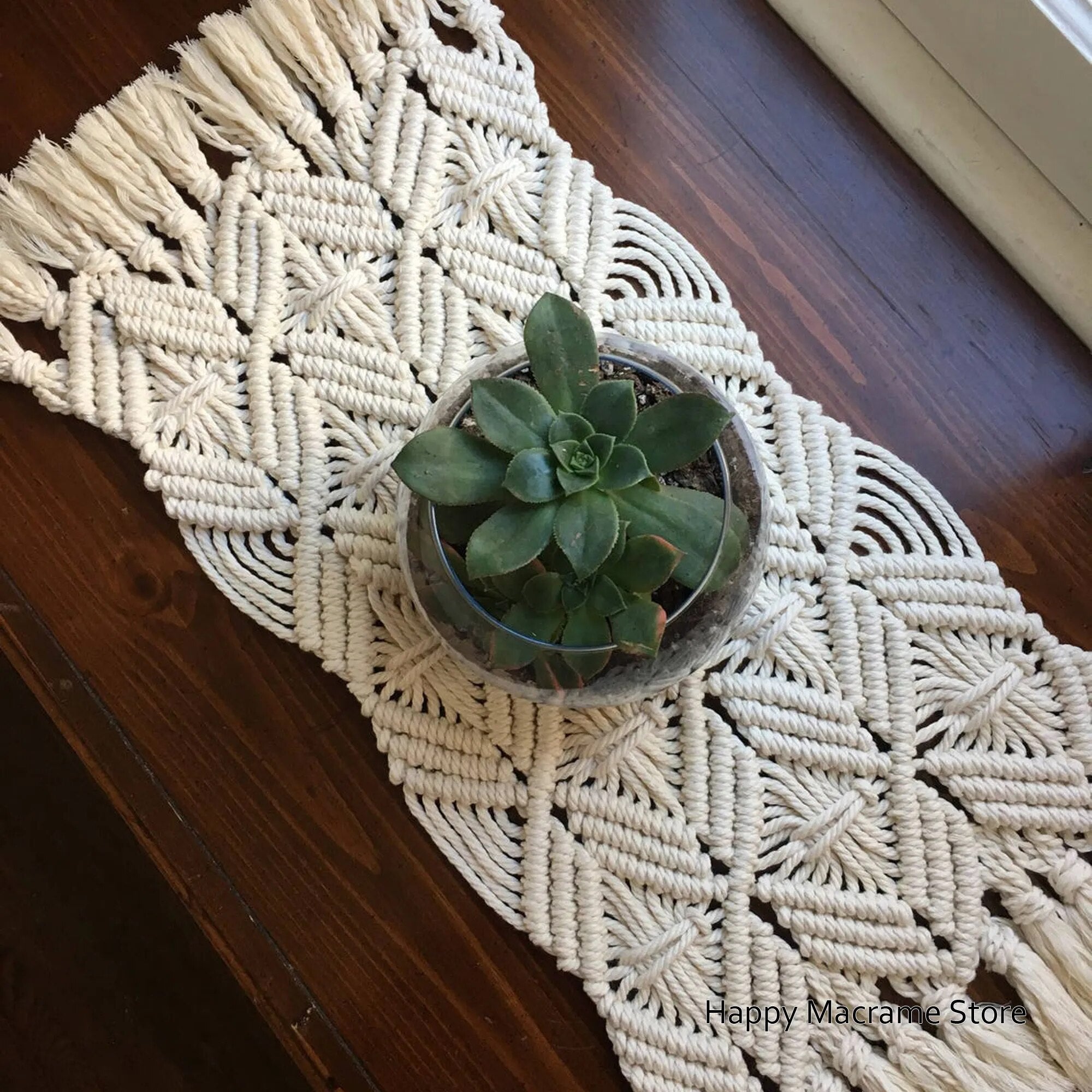 Petit Chemin de Table en Macramé Coton