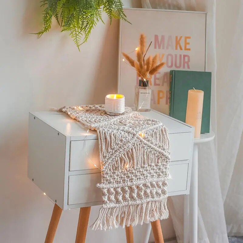 Petit Chemin de Table Macramé Bohème